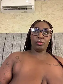 Stripchat Nude Webcam of emilyrojas