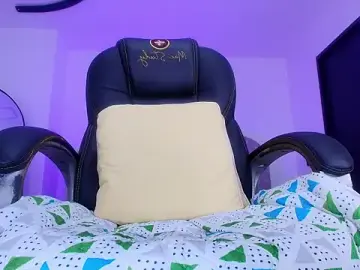 Stripchat Adult Webcam of naomi_kyse