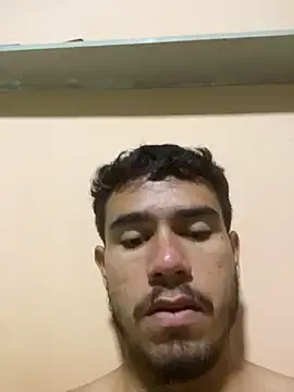 Stripchat Free Live Porn of reipromiscuo01