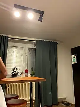 Stripchat Live Sex Cam of spottyyy