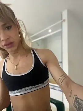 Stripchat Free Porn Cam of stormytt_