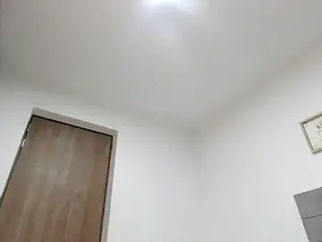 Stripchat Free Live Porn of stormytt_