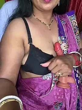 Stripchat Sex Cam of Kritika_21