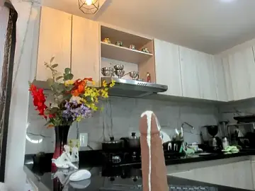 Stripchat Free Live Porn of ashleymilf_1