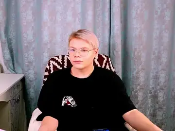 Stripchat Free Live Porn of Brian_Mils