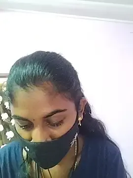 Stripchat Watch Live Sex Cams of Tamil_Hot_RoyalQueen