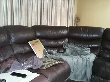 Stripchat Sex Cam of Sky-Diamond