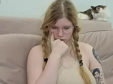 Stripchat Live Sex Cam of gertanord