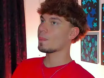 Stripchat Live Sex Cam of manu__05