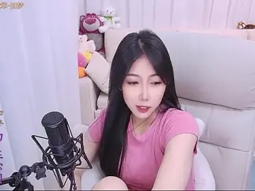 Stripchat Free Porn Cam of youzi6666