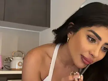 Stripchat Sex Cam of ArabicBarbie