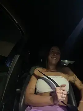 Stripchat Live Sex Cam of Gipoltergeist