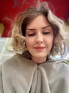 Stripchat Nude Webcam of KellyKeler