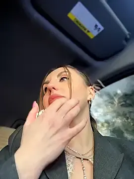 Stripchat Adult Webcams of MilfNextDoor20