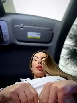 Stripchat Best live sex cam show of MilfNextDoor20