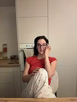 Stripchat Free Porn Cam of RealJuliette