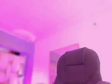 Stripchat Free Porn Cam of AishaKassandra