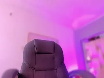 Stripchat Private Sex Chat of AishaKassandra