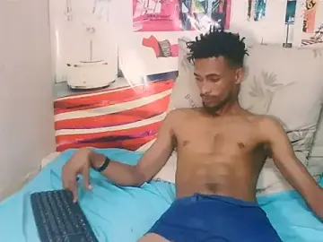 Stripchat Adult Webcam of EroticPoison69