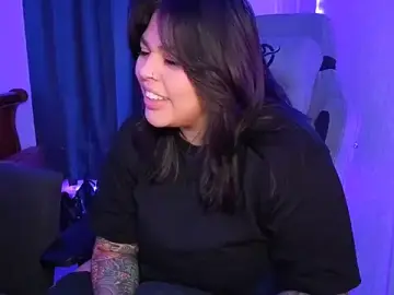 Stripchat Live Sex Cam of drizzypeach602