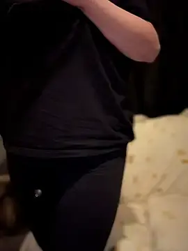 Stripchat Live Sex Cam of drizzypeach602