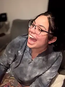 Stripchat Free Porn Cam of drizzypeach602