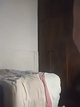 Stripchat Free Live Porn of Roisesex