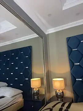 Stripchat Sex Cam of ThaniaJones