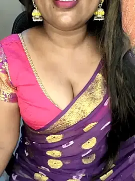 Stripchat Best Webcam of honey-sexy