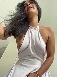 Stripchat Live Sex Cam of Selene_Wings22