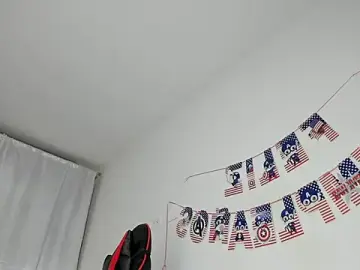 Stripchat Live Sex Cam of julian_xx