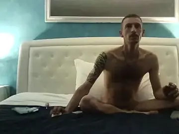 Stripchat Live Sex Cam of ILOVEhairywoman