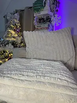 Stripchat Sex Cam of JezzyHill