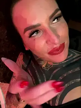 Stripchat Live Porn of KathaleaNoir