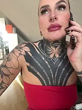 Stripchat Live Sex of KathaleaNoir