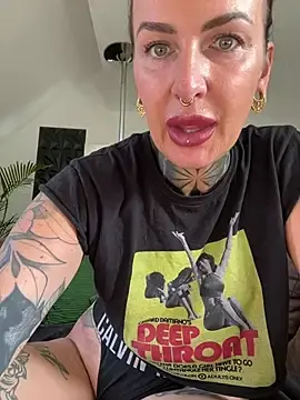 Stripchat Live Porn of KathaleaNoir
