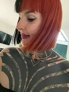 Stripchat Nude Webcam of KathaleaNoir