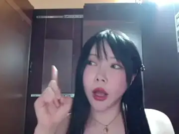 Stripchat Best Webcam of NATINATU252525