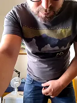 Stripchat Adult Webcam of cetriolino