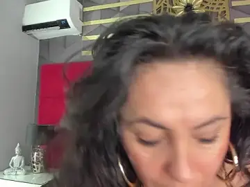 Stripchat Adult Video Chat of hanny_milf