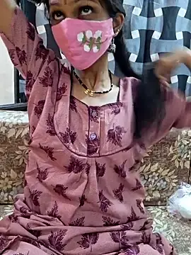 Stripchat Adult Webcam of Desi_Sayli_Bhabhi
