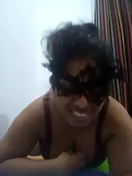 Stripchat Free Live Porn of Expose_Queen