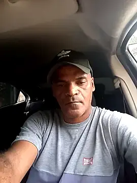 Stripchat Free Porn Cam of JeffersonRay