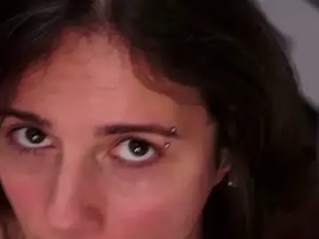 Stripchat Live Porn of Holla_Molly
