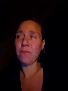 Stripchat Free Porn Cam of SkyelarsWorld