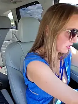 Stripchat Best Webcam of Skyellar