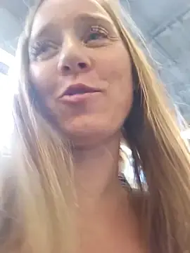 Stripchat Adult Webcams of Skyellar