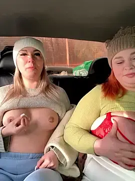 Stripchat Live Sex Cam of BigboobsDream99