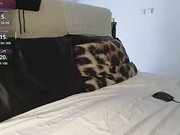 Stripchat Live Porn of RyanStorm_