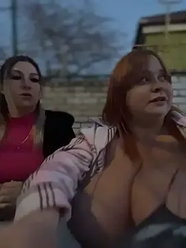 Stripchat Adult Video Chat of SweetCuteGirls1023